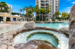 Surfers Paradise Central Chevron Apartment Sleeps 8 - Optimise BNB